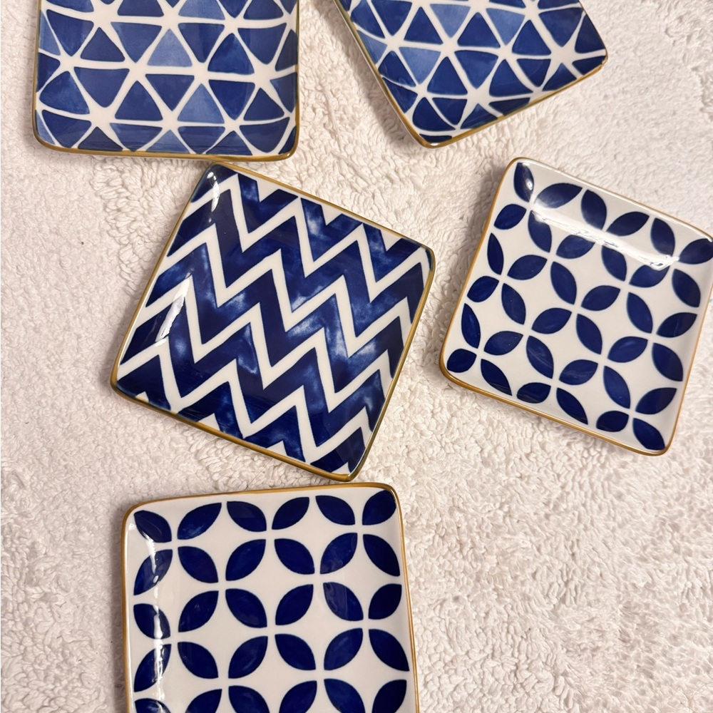 Set of Overandback Appetizer Square Plate
